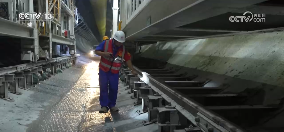 道路工程倒楼盖模型道口限界道路技术标准架数说国家重大水利工程